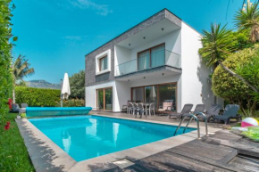 Star Villa with private heated pool in funchal